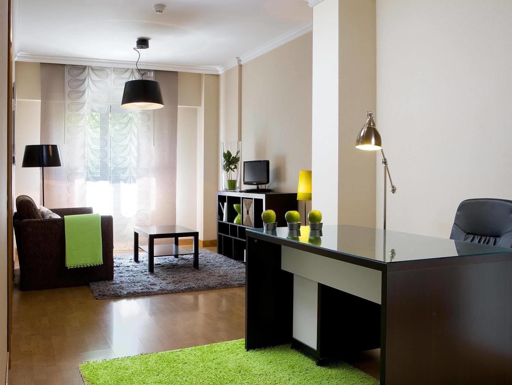 Apartamentos Th La Florida Madrid Exterior photo